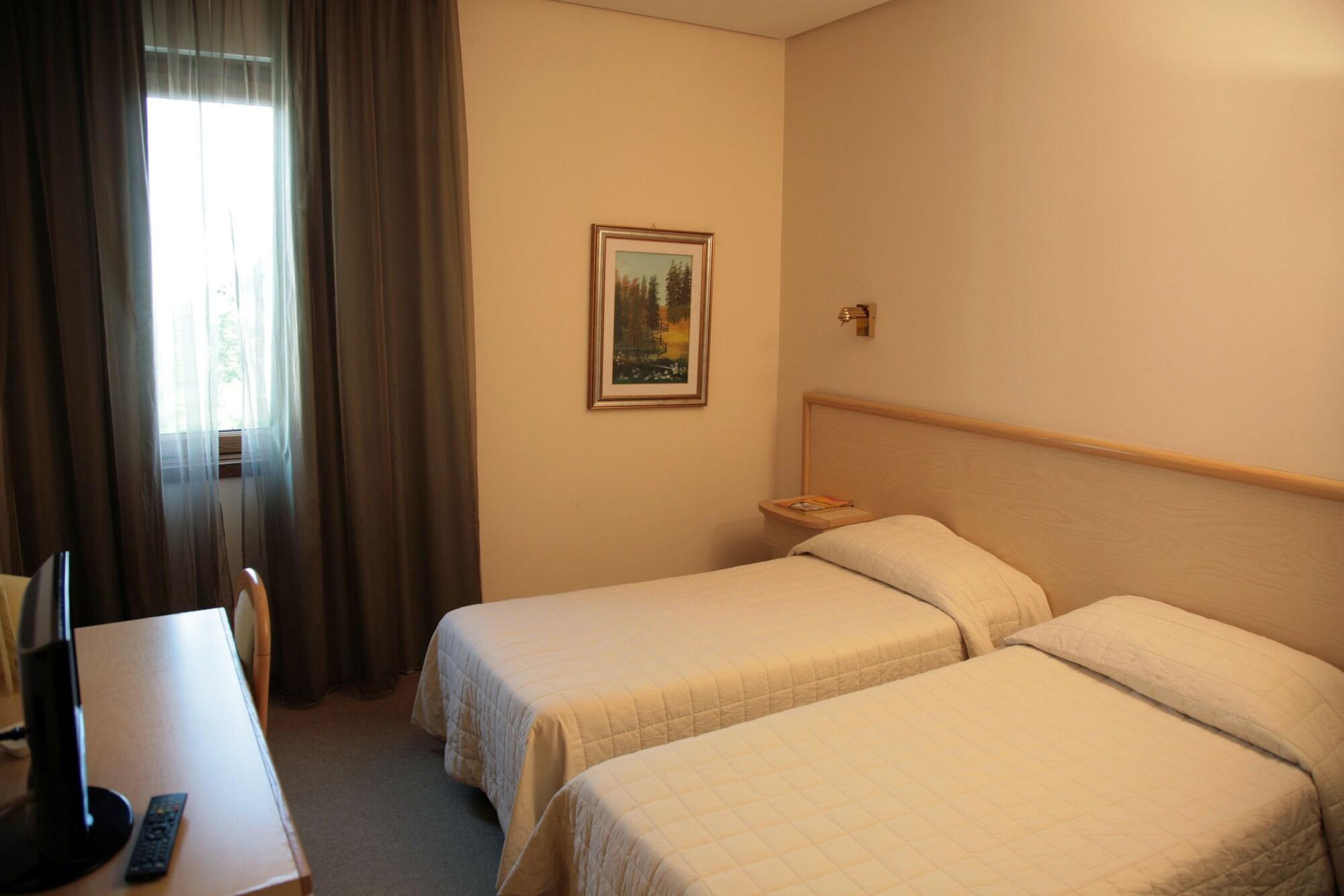 Hotel Bassetto Ferentino Eksteriør bilde